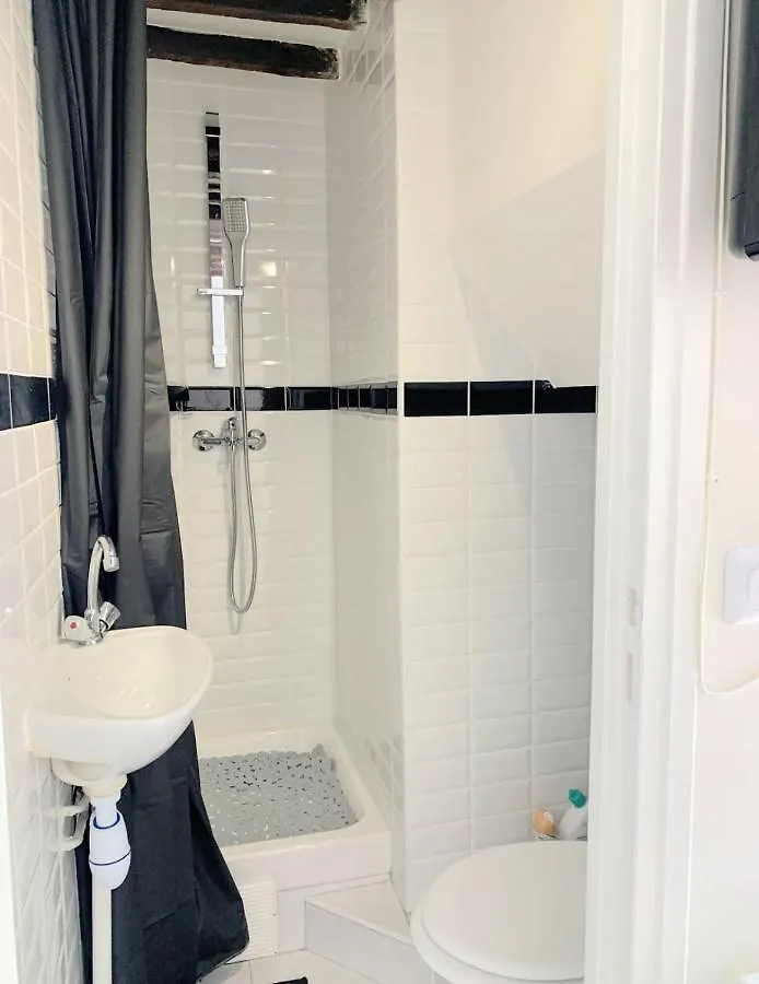 Apartmán Rue Du Faubourg Poissonniere Paříž